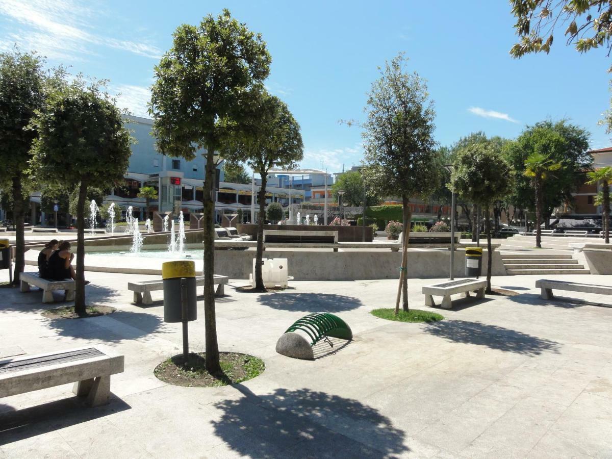 Villa Livenza Bibione Bagian luar foto